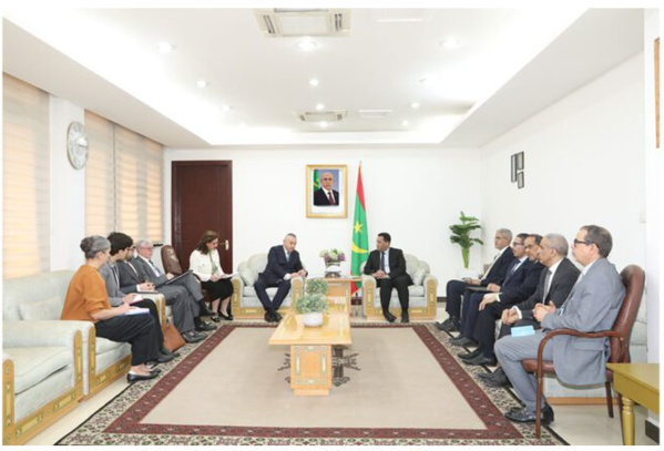 Le Premier ministre reçoit une importante délégation de l’Union européenne Le Premier ministre reçoit une importante délégation de l’Union européenne