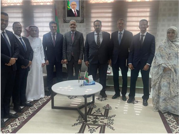 Le ministre de l’Économie et des Finances reçoit le PDG de la société “HADEED” Le ministre de l’Économie et des Finances reçoit le PDG de la société “HADEED”