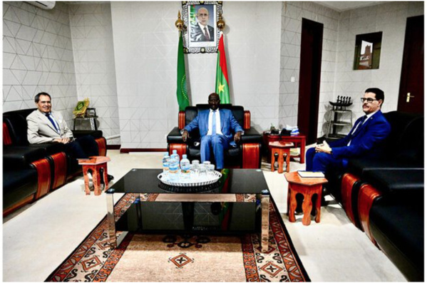 Le ministre des affaires étrangères reçoit l’ambassadeur du Maroc Le ministre des affaires étrangères reçoit l’ambassadeur du Maroc