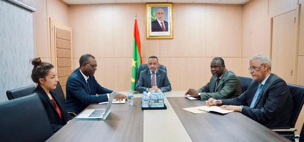 Le Délégué Général à la Solidarité Nationale s’entretient avec une mission de l’Agence Française de Développement Le Délégué Général à la Solidarité Nationale s’entretient avec une mission de l’Agence Française de Développement