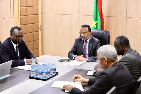 Le Délégué Général à la Solidarité Nationale s’entretient avec une mission de l’Agence Française de Développement Le Délégué Général à la Solidarité Nationale s’entretient avec une mission de l’Agence Française de Développement