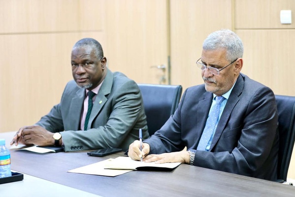 Le Délégué Général à la Solidarité Nationale s’entretient avec une mission de l’Agence Française de Développement Le Délégué Général à la Solidarité Nationale s’entretient avec une mission de l’Agence Française de Développement