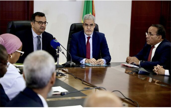 Le ministre de l’Economie signe un cadre de partenariat sur le secteur de l’éducation Le ministre de l’Economie signe un cadre de partenariat sur le secteur de l’éducation