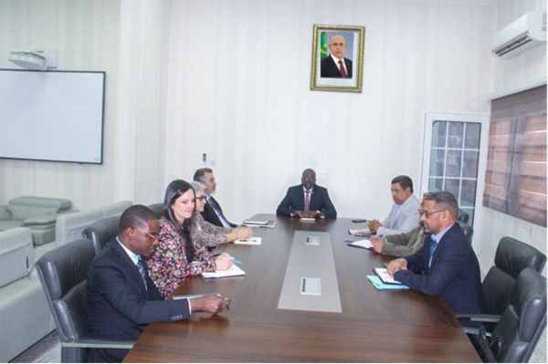 Le Ministre en charge du budget, tient une réunion avec une équipe d’assistance technique du FMI Le Ministre en charge du budget, tient une réunion avec une équipe d’assistance technique du FMI