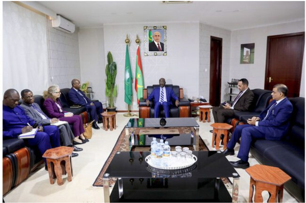 Le ministre des Affaires étrangères reçoit le représentant spécial du secrétaire général des Nations unies pour l’Afrique de l’Ouest et le Sahel Le ministre des Affaires étrangères reçoit le représentant spécial du secrétaire général des Nations unies pour l’Afrique de l’Ouest et le Sahel