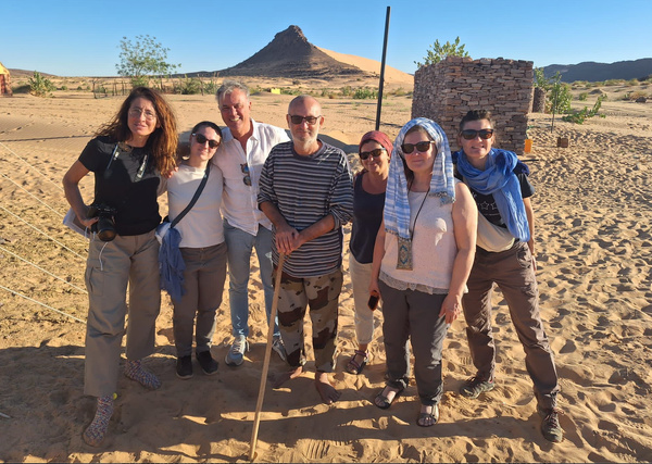 De l’Adrar, un italien en appelle à Ghazouani pour des raisons de santé... De l’Adrar, un italien en appelle à Ghazouani pour des raisons de santé...