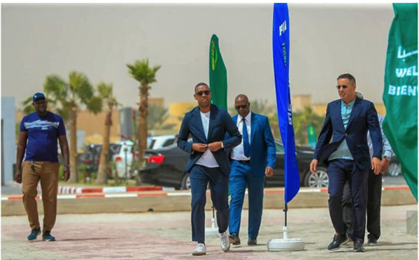 Le Président de la Fédération Nationale de Football reçoit le Vice-président des Associations Membres de la FIFA Le Président de la Fédération Nationale de Football reçoit le Vice-président des Associations Membres de la FIFA