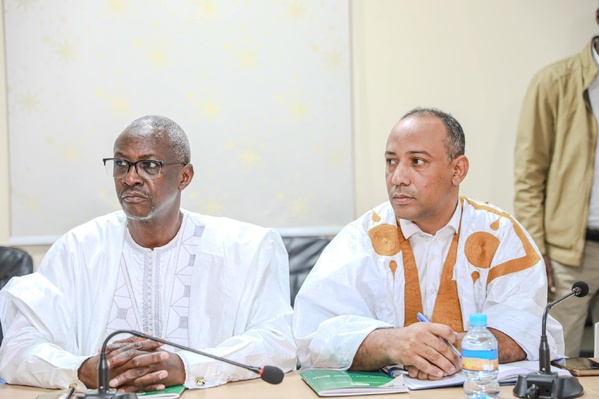 Le Délégué Général à la Solidarité Nationale apprécie l’appui du parti « El Insaf » au programme « Développement des Villes de Taazour ». Le Délégué Général à la Solidarité Nationale apprécie l’appui du parti « El Insaf » au programme « Développement des Villes de Taazour ».