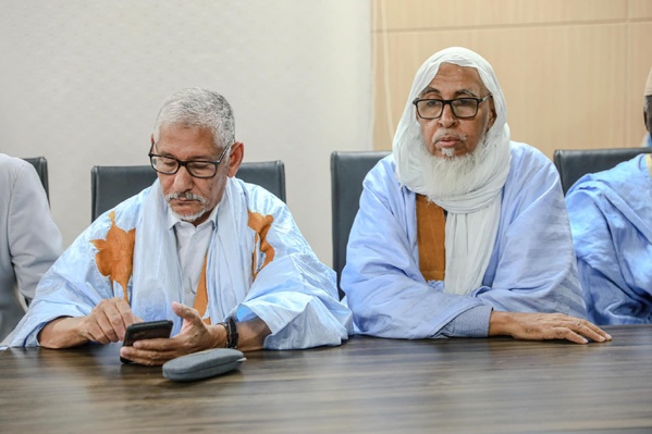 Le Délégué Général de Taazour salue la réponse de l’Association des Oulémas à l’appel du Président de la République Le Délégué Général de Taazour salue la réponse de l’Association des Oulémas à l’appel du Président de la République