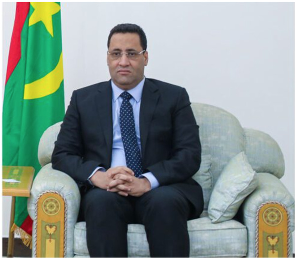 Le Premier ministre arrive dans la capitale des Émirats arabes unis