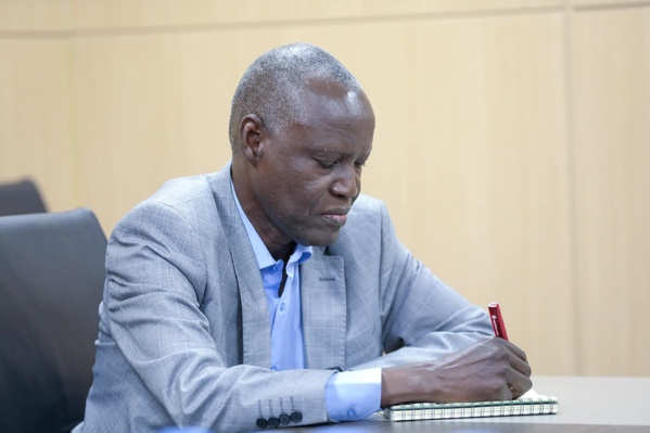 Le délégué général de Taazour s’entretient avec une délégation de la BM Le délégué général de Taazour s’entretient avec une délégation de la BM