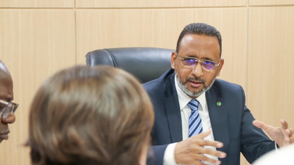 Le délégué général de Taazour s’entretient avec une délégation de la BM Le délégué général de Taazour s’entretient avec une délégation de la BM