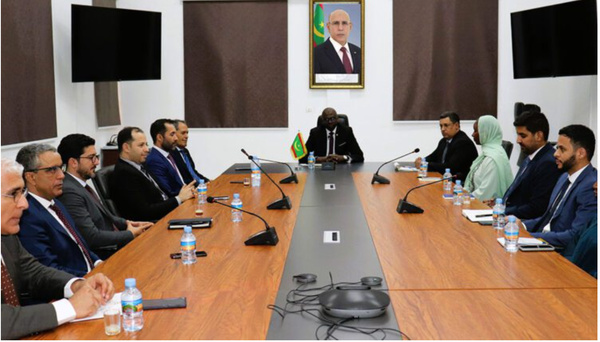 Le ministre délégué chargé du budget s’entretient avec une délégation du Fonds marocain d’investissement Le ministre délégué chargé du budget s’entretient avec une délégation du Fonds marocain d’investissement