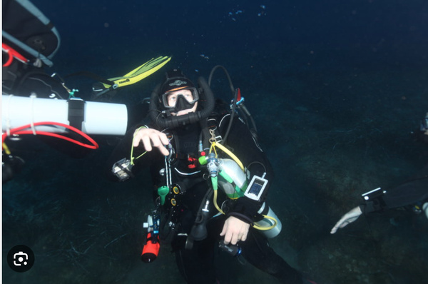 Le ministère de l’énergie et du pétrole confirme le succès de l’opération de colmatage des bulles de gaz du puits A02 dans le champ Tortue Le ministère de l’énergie et du pétrole confirme le succès de l’opération de colmatage des bulles de gaz du puits A02 dans le champ Tortue