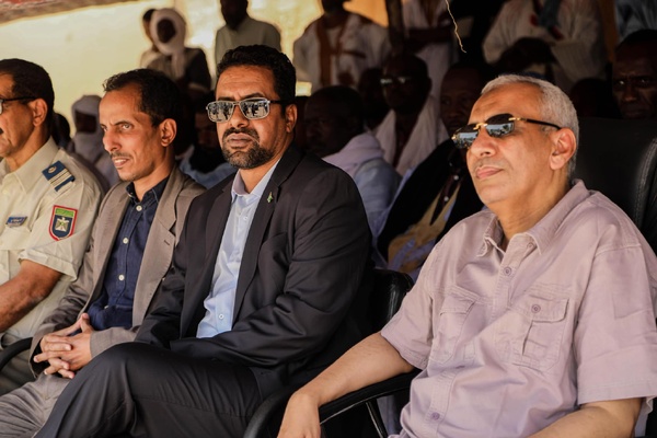 Le délégué général à la Solidarité nationale et le ministre de l’Agriculture visitent le salon agricole de Kiffa Le délégué général à la Solidarité nationale et le ministre de l’Agriculture visitent le salon agricole de Kiffa