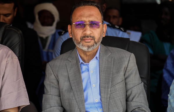 Le délégué général à la Solidarité nationale et le ministre de l’Agriculture visitent le salon agricole de Kiffa Le délégué général à la Solidarité nationale et le ministre de l’Agriculture visitent le salon agricole de Kiffa