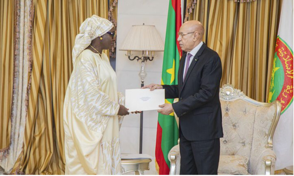 Le Président de la République reçoit la ministre sénégalaise de l’Intégration africaine et des Affaires étrangères, envoyée spéciale du président Bassirou Diomaye Faye Le Président de la République reçoit la ministre sénégalaise de l’Intégration africaine et des Affaires étrangères, envoyée spéciale du président Bassirou Diomaye Faye