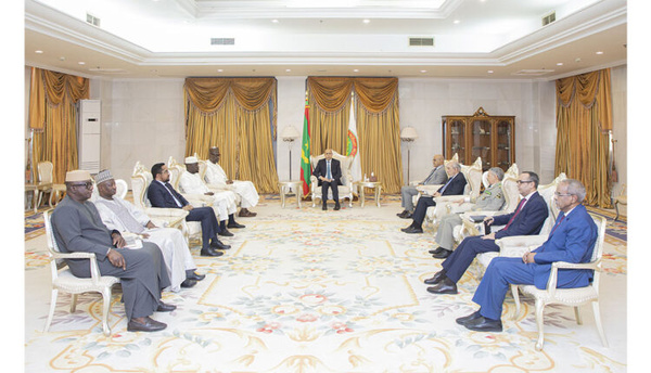 Le Président de la République reçoit une délégation gouvernementale malienne de haut niveau Le Président de la République reçoit une délégation gouvernementale malienne de haut niveau