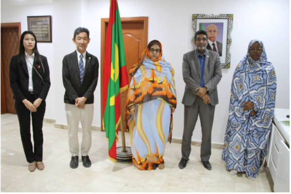 La ministre de l’Environnement reçoit l’ambassadeur du Japon La ministre de l’Environnement reçoit l’ambassadeur du Japon