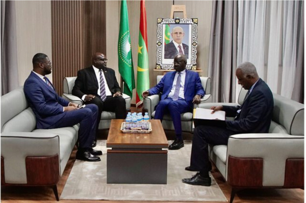 Le ministre des Affaires étrangères reçoit le secrétaire d’État aux Communautés de Guinée-Bissau