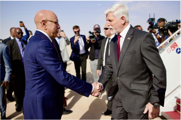 Le président de la République Tchèque entame une visite de travail en Mauritanie