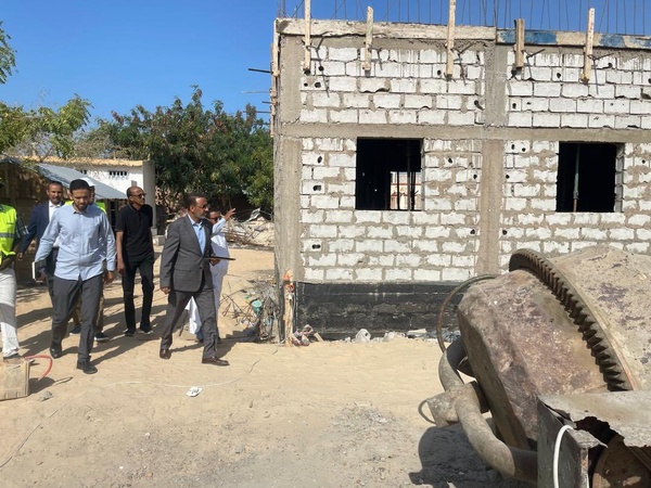 Taazour : le délégué général à la solidarité nationale et la lutte contre l’exclusion poursuit ses visites aux ateliers des projets d’infrastructures éducatives dans les différentes moughataas de Nouakchott Taazour : le délégué général à la solidarité nationale et la lutte contre l’exclusion poursuit ses visites aux ateliers des projets d’infrastructures éducatives dans les différentes moughataas de Nouakchott