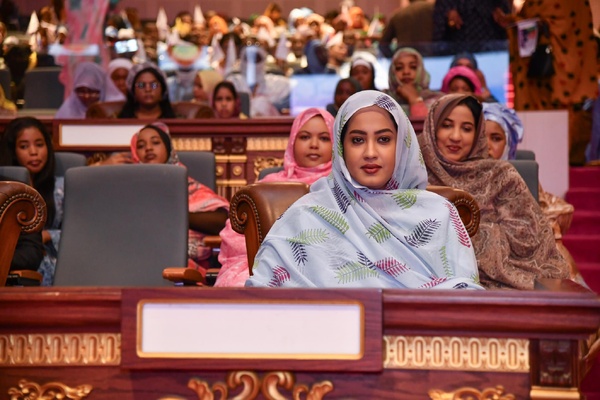 La Première Dame supervise la remise des diplômes de la 5ème promotion du Centre Safia La Première Dame supervise la remise des diplômes de la 5ème promotion du Centre Safia