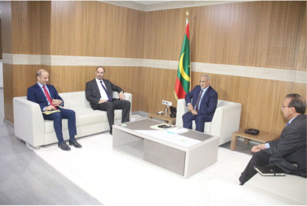 Le président de l’Assemblée nationale reçoit l’ambassadeur d’Algérie Le président de l’Assemblée nationale reçoit l’ambassadeur d’Algérie