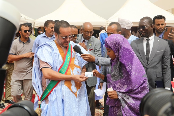 Taazour : le délégué général à la solidarité nationale supervise le lancement de la première phase du programme “Tameer” dans la moughataa de Toujounine Taazour : le délégué général à la solidarité nationale supervise le lancement de la première phase du programme “Tameer” dans la moughataa de Toujounine
