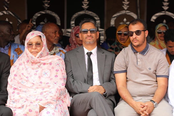 Taazour : le délégué général à la solidarité nationale supervise le lancement de la première phase du programme “Tameer” dans la moughataa de Toujounine Taazour : le délégué général à la solidarité nationale supervise le lancement de la première phase du programme “Tameer” dans la moughataa de Toujounine
