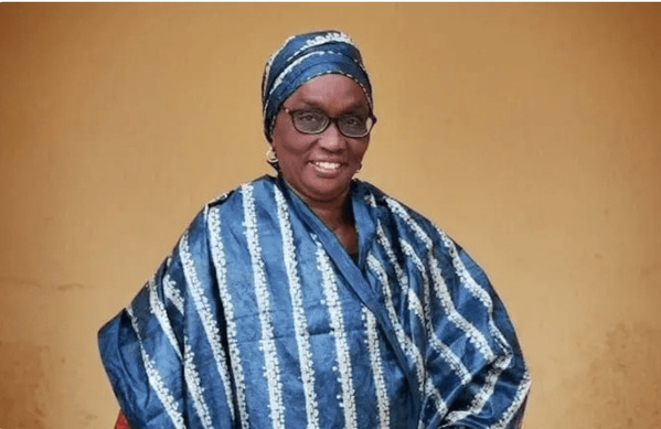 La députée Kadiata Malick Diallo : « ma question ne concerne pas le fait d’expulser des migrants illégaux mais plutôt les conditions dans lesquelles cette opération s’est déroulée » La députée Kadiata Malick Diallo : « ma question ne concerne pas le fait d’expulser des migrants illégaux mais plutôt les conditions dans lesquelles cette opération s’est déroulée »