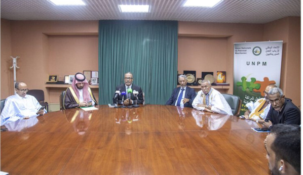 Le président de l’Union du patronat mauritanien s’entretient avec l’ambassadeur d’Arabie Saoudite à Nouakchott Le président de l’Union du patronat mauritanien s’entretient avec l’ambassadeur d’Arabie Saoudite à Nouakchott