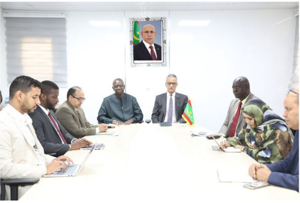 Le ministre des domaines reçoit le représentant de la Banque mondiale Le ministre des domaines reçoit le représentant de la Banque mondiale