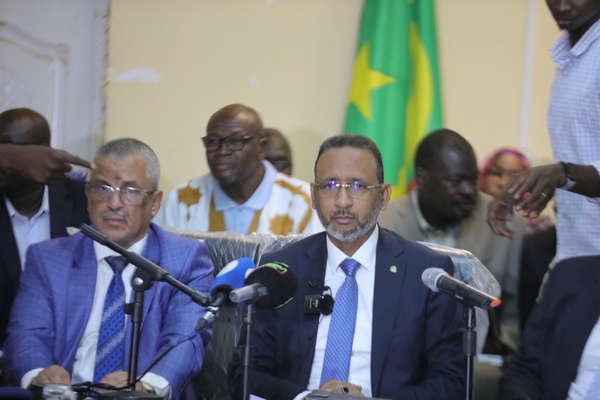 Guidimagha : Le délégué général à la solidarité nationale détaille les projets du Programme d’urgence pour l’accès universel aux services de base