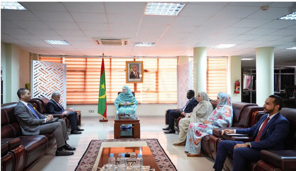 La ministre du Commerce reçoit l’ambassadeur d’Égypte La ministre du Commerce reçoit l’ambassadeur d’Égypte