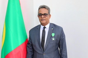 Ousmane Mamoudou Kane : ce "raciste" dont la compétence et le patriotisme continuent de m’émerveiller/Par Ahmed Ould Mohamedou, Écrivain et journaliste Ousmane Mamoudou Kane : ce "raciste" dont la compétence et le patriotisme continuent de m’émerveiller/Par Ahmed Ould Mohamedou, Écrivain et journaliste