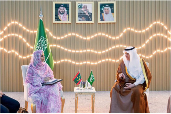 Le ministre de l’Hydraulique s’entretient avec le ministre saoudien de l’environnement, de l’Hydraulique et de l’agriculture Le ministre de l’Hydraulique s’entretient avec le ministre saoudien de l’environnement, de l’Hydraulique et de l’agriculture