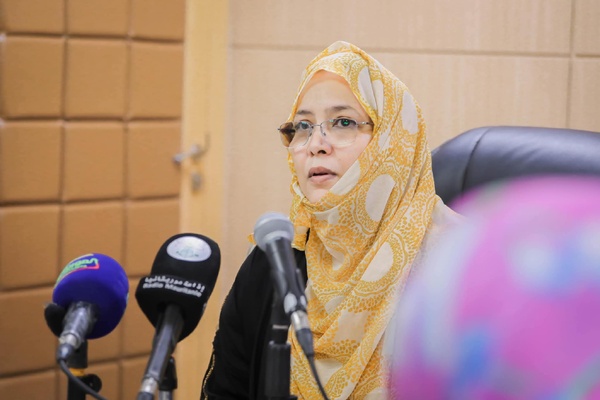 Mauritanie: Quand le Gouverneur et la DG font leur boulot........et bien ! par Mohamed Ould El Kory Mauritanie: Quand le Gouverneur et la DG font leur boulot........et bien ! par Mohamed Ould El Kory