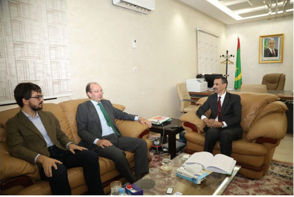 Le ministre de la Culture reçoit l’ambassadeur d’Espagne Le ministre de la Culture reçoit l’ambassadeur d’Espagne