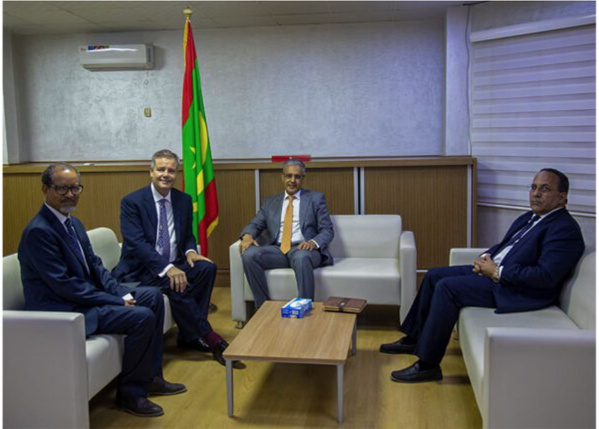 Le ministre de l’Energie reçoit le président de la société australienne Ora Energy Le ministre de l’Energie reçoit le président de la société australienne Ora Energy