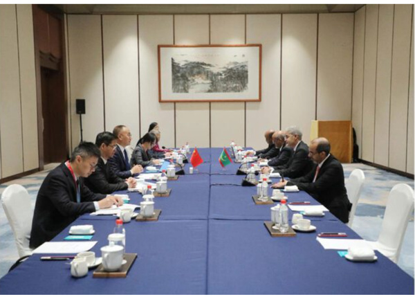 Le ministre de l’Économie s’entretient avec le président de l’agence chinoise de coopération internationale pour le développement