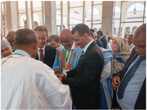 Le ministre de la Culture participe à la manifestation ‘’Alger, capitale de la culture Hassaniya’’ 2025 Le ministre de la Culture participe à la manifestation ‘’Alger, capitale de la culture Hassaniya’’ 2025