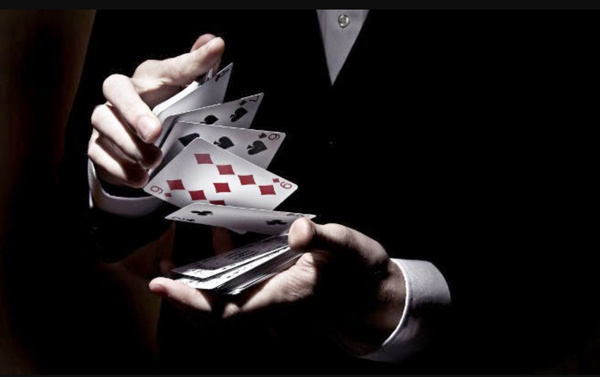 Le gouvernement se justifie à propos du retard dans la délivrance des récépissés pour les partis politiques Le gouvernement se justifie à propos du retard dans la délivrance des récépissés pour les partis politiques