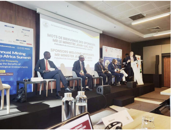 Le ministre des mines présente à Paris l’attractivité du climat d’investissement minier mauritanien