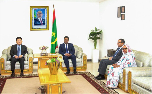 Le Premier ministre reçoit l’ambassadeur de Chine Le Premier ministre reçoit l’ambassadeur de Chine