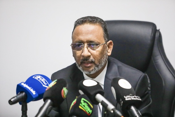 Signature d’une convention de partenariat entre le Ministère de la Formation professionnelle et la Délégation Taazour Signature d’une convention de partenariat entre le Ministère de la Formation professionnelle et la Délégation Taazour