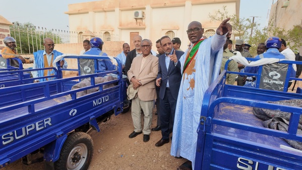 Le Délégué Général à la Solidarité Nationale lance une opération nationale de distribution de cash transferts depuis Tidjikdja Le Délégué Général à la Solidarité Nationale lance une opération nationale de distribution de cash transferts depuis Tidjikdja
