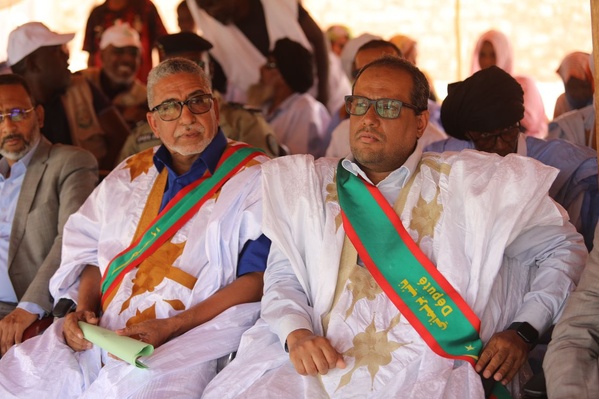 Distributions Chinguetti : Le délégué général de Taazour lance l’opération cash transferts au profit de 400 familles démunies à Chinguetti Distributions Chinguetti : Le délégué général de Taazour lance l’opération cash transferts au profit de 400 familles démunies à Chinguetti