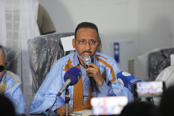 La Délégation générale à la Solidarité nationale et à la Lutte contre l’Exclusion organise une réunion consultative en Adrar sur le programme “Tameer – villes de Taazour”