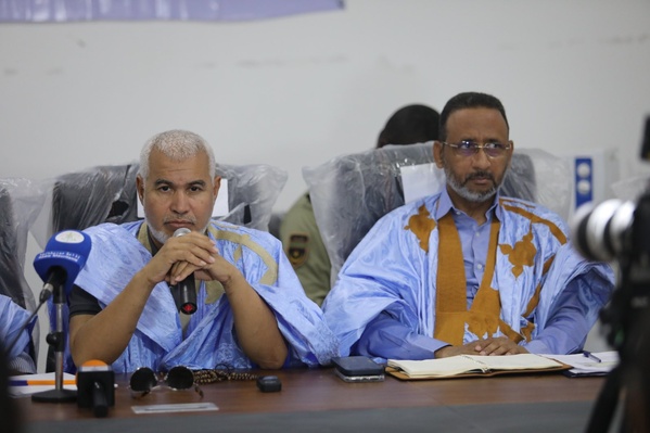 La Délégation générale à la Solidarité nationale et à la Lutte contre l’Exclusion organise une réunion consultative en Adrar sur le programme “Tameer – villes de Taazour” La Délégation générale à la Solidarité nationale et à la Lutte contre l’Exclusion organise une réunion consultative en Adrar sur le programme “Tameer – villes de Taazour”